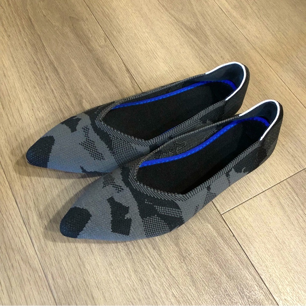 Women’s pointy flats shoes camo pattern